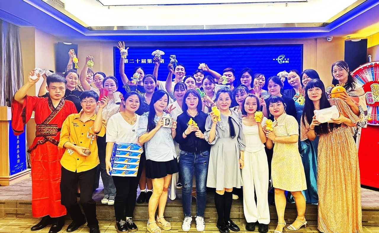 豪爵足道第二十届第四期“亮剑”内训营——储备经理内训营完美收官! 豪爵足道第二十届第四期“亮剑”内训营——储备经理内训营完美收官!