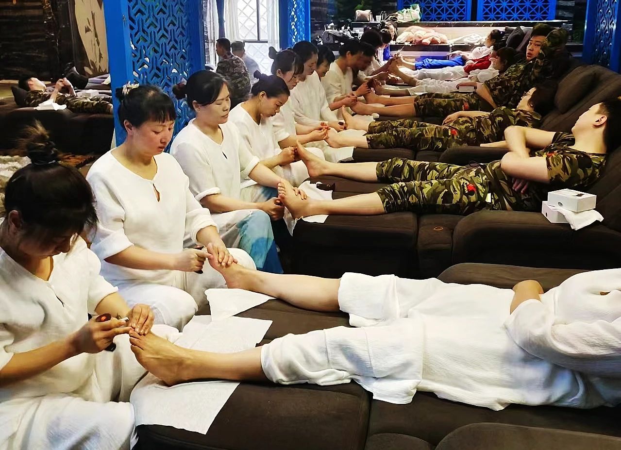 热烈祝贺豪爵足道技术团队在中国足健会《企业技术专家孵化班》获殊荣 热烈祝贺豪爵足道技术团队在中国足健会《企业技术专家孵化班》获殊荣
